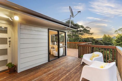 Photo of property in 110 Spinella Drive, Bayview, Auckland, 0629