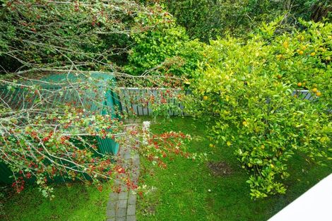 Photo of property in 4 Rokewa Way, Paparangi, Wellington, 6037