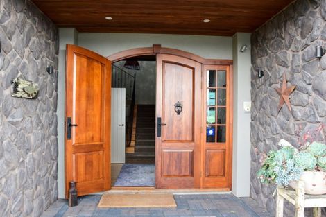 Photo of property in 38 Mapara Road, Acacia Bay, Taupo, 3385