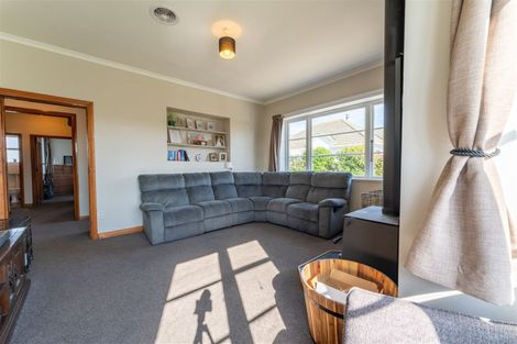 Photo of property in 1 Farnham Street, Oamaru North, Oamaru, 9400