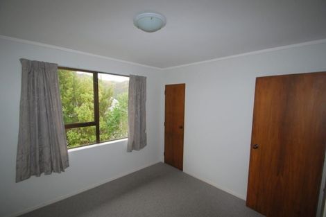 Photo of property in 38 Gaya Grove, Ngaio, Wellington, 6035