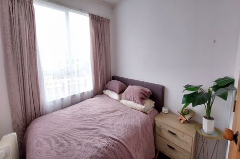 Photo of property in 162 Mark Avenue, Grenada Village, Wellington, 6037