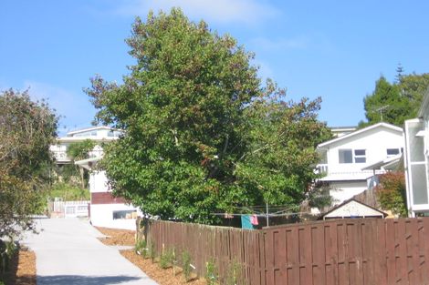 Photo of property in 25 Hatherlow Street, Glenfield, Auckland, 0629