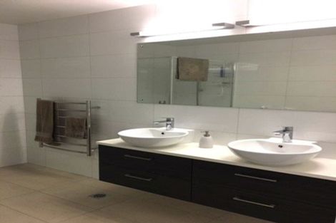 Photo of property in 118 Landmark Terrace, Orewa, 0931