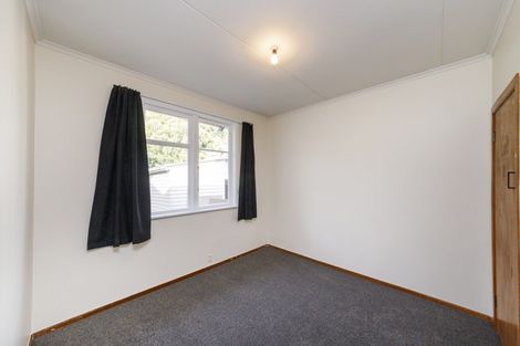 Photo of property in 9 Lewis Place, Highbury, Palmerston North, 4412