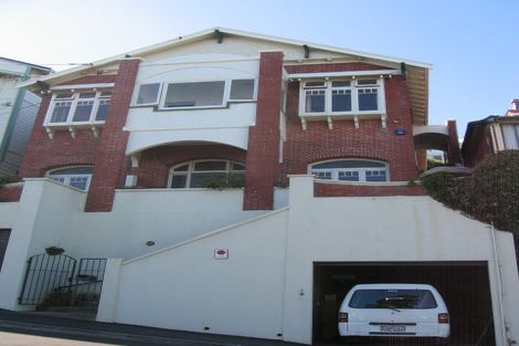 Photo of property in 64 Hawker Street, Mount Victoria, Wellington, 6011