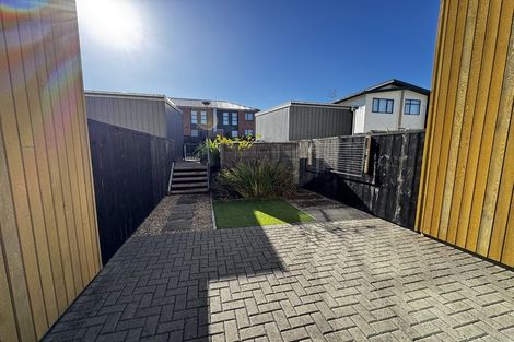Photo of property in 12 Kapia Road, Westgate, Auckland, 0614