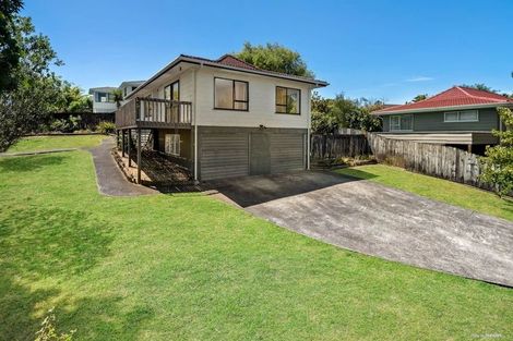 Photo of property in 139 Moire Road, West Harbour, Auckland, 0618