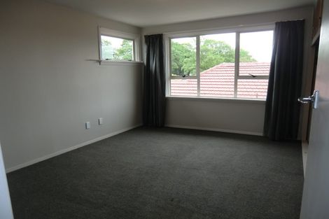 Photo of property in 1/70 Sawyers Arms Road, Northcote, Christchurch, 8052