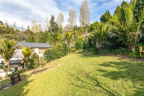 Photo of property in 121 Waireka Place, Whangamata, 3620