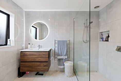 Photo of property in 3 Picadilly Avenue, Casebrook, Christchurch, 8051