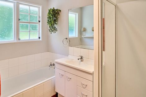 Photo of property in 15 Charthouse Lane, Whitby, Porirua, 5024