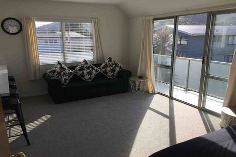 Photo of property in 2 Marina Drive, Waikawa, Picton, 7220
