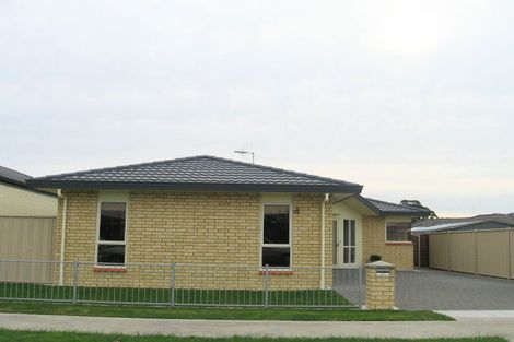 Photo of property in 1/193 Gloucester Street, Taradale, Napier, 4112