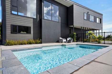Photo of property in 102 The Ridge, Langs Beach, Waipu, 0582