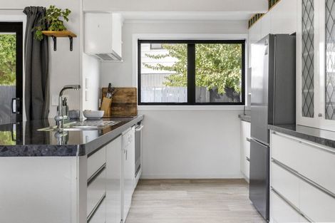 Photo of property in 22 Greenwich Street, Richmond Heights, Taupo, 3330