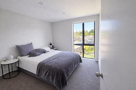 Photo of property in 9/3 Fairdale Place, Birkdale, Auckland, 0626