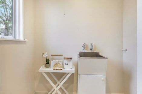 Photo of property in 1/573 Ferry Road, Woolston, Christchurch, 8023