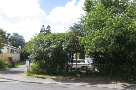 Photo of property in 7 Harry Ward Place, Henderson, Auckland, 0610