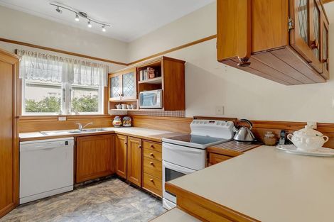 Photo of property in 32 Princess Street, Ranui, Porirua, 5024