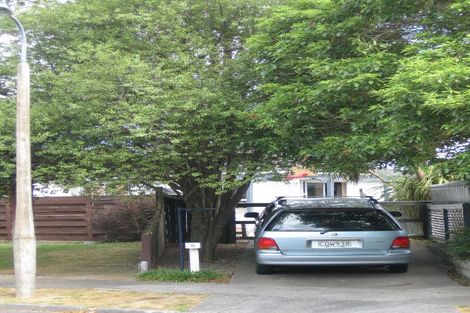 Photo of property in 8 Kansas Grove, Totara Park, Upper Hutt, 5018