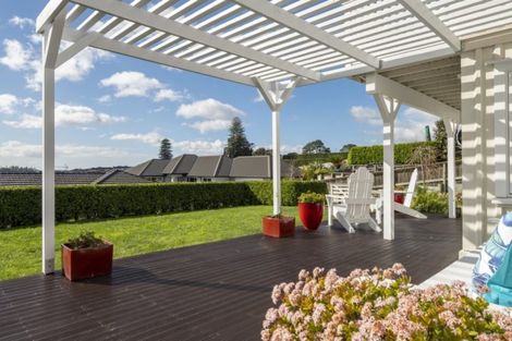 Photo of property in 49 Merriman Place, Pyes Pa, Tauranga, 3112