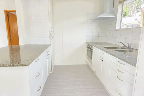 Photo of property in 7 Garton Drive, Massey, Auckland, 0614