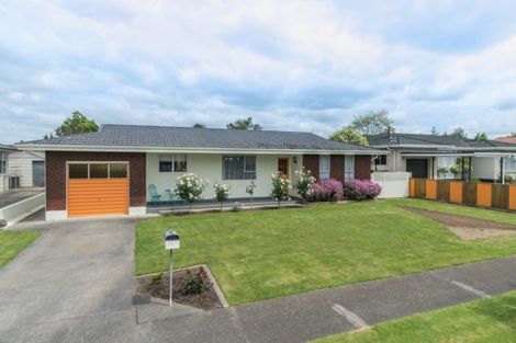 Photo of property in 26 Kennedy Avenue, Feilding, 4702