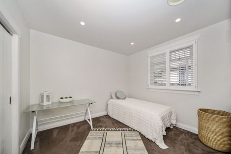 Photo of property in 36 Richmond Street, Fitzroy, New Plymouth, 4312
