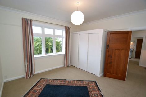 Photo of property in 4 Raroa Crescent, Northland, Wellington, 6012