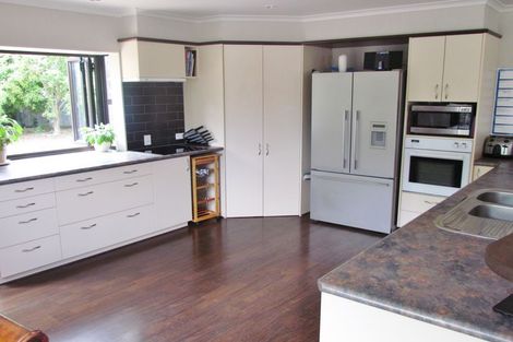 Photo of property in 21 Nash Place, Masterton, 5810