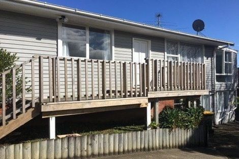Photo of property in 1/34 Orams Road, Hillpark, Auckland, 2102