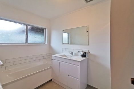Photo of property in 1/16 Willoughby Avenue, Howick, Auckland, 2014