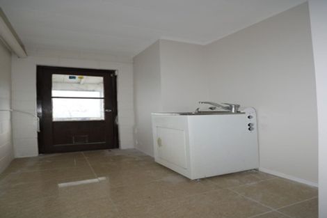 Photo of property in 1/320 Pakuranga Road, Pakuranga Heights, Auckland, 2010