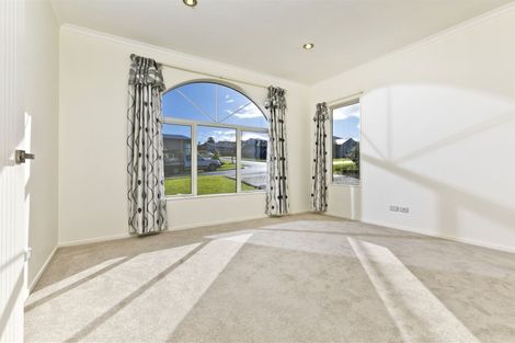 Photo of property in 16 Jezero Drive, Massey, Auckland, 0614