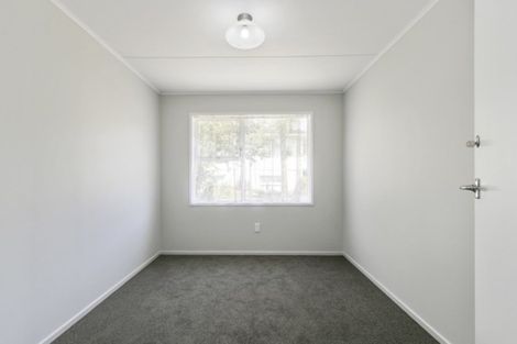 Photo of property in 31 Holland Street, Wainuiomata, Lower Hutt, 5014