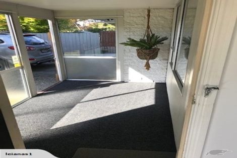 Photo of property in 118 Avonhead Road, Avonhead, Christchurch, 8042
