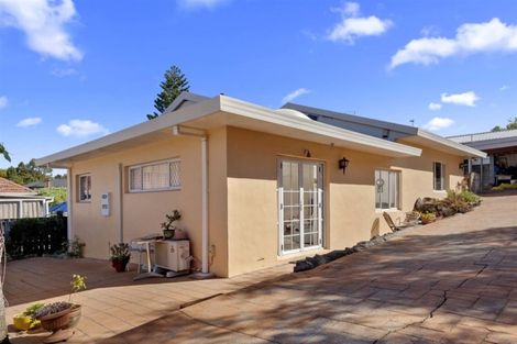 Photo of property in 1/28 Nikau Street, New Lynn, Auckland, 0600