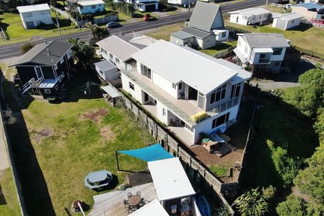 Photo of property in 264a Seaforth Road, Waihi Beach, 3611