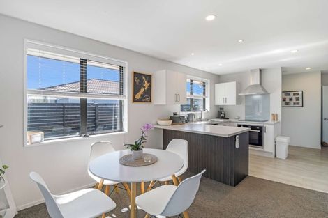 Photo of property in 2/96 Palmers Road, New Brighton, Christchurch, 8083