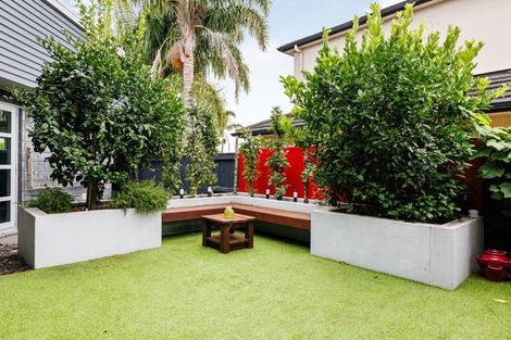 Photo of property in 15 Shalimar Place, Huntington, Hamilton, 3210