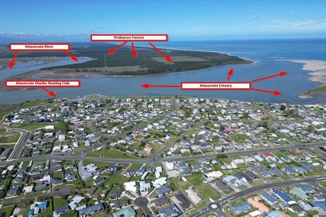 Photo of property in 10 Godwit Court, Foxton Beach, Foxton, 4815