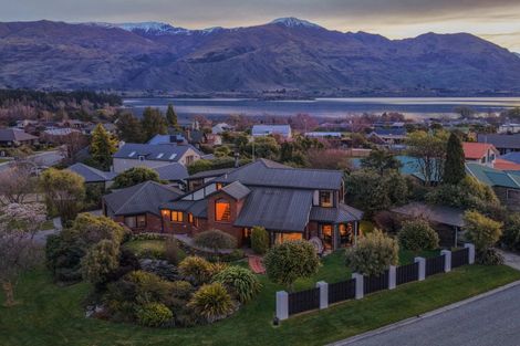 Photo of property in 130 Hunter Crescent, Wanaka, 9305