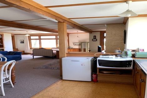 Photo of property in 17 Seapoint Road, Bluff Hill, Napier, 4110