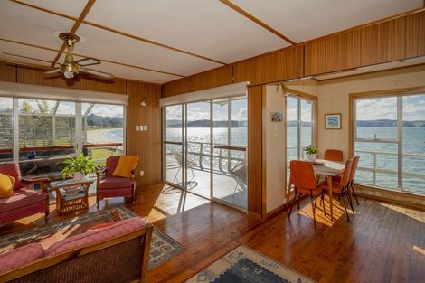Photo of property in 133 Captain Cook Road, Cooks Beach, Whitianga, 3591