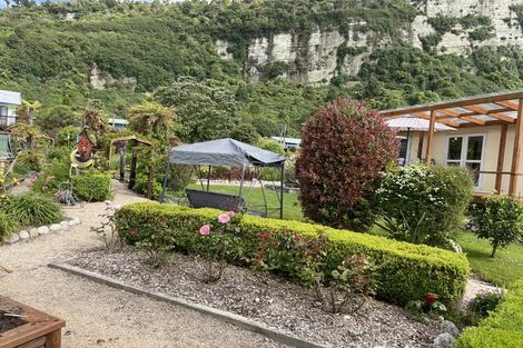 Photo of property in 21 Nikau Heights, Little Wanganui, Karamea, 7893