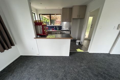 Photo of property in 18 Panzic Place, Glen Eden, Auckland, 0602