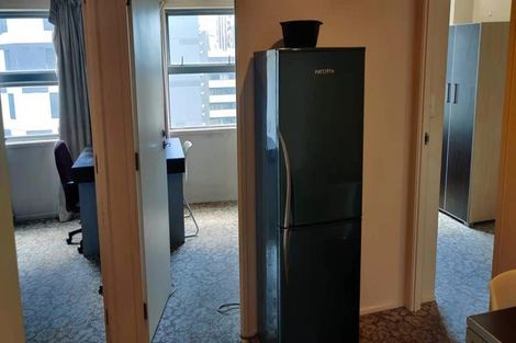 Photo of property in Empire Apartments, 1520/21 Whitaker Place, Grafton, Auckland, 1010