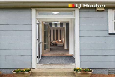 Photo of property in 44 Stenhope Crescent, Corstorphine, Dunedin, 9018