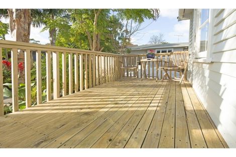 Photo of property in 25 Brandon Road, Manly, Whangaparaoa, 0930